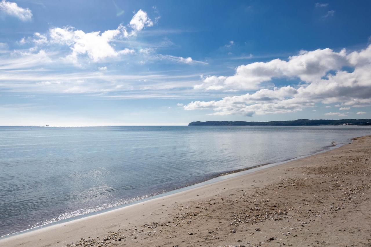 Avella "Sundowner" Mit Meerblick, Innenpool Und Eigener Wallbox Binz Bagian luar foto